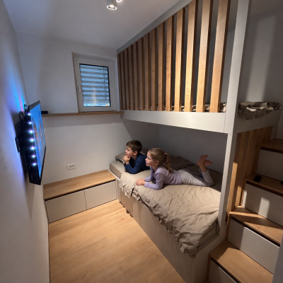 Bedroom with bunk bed